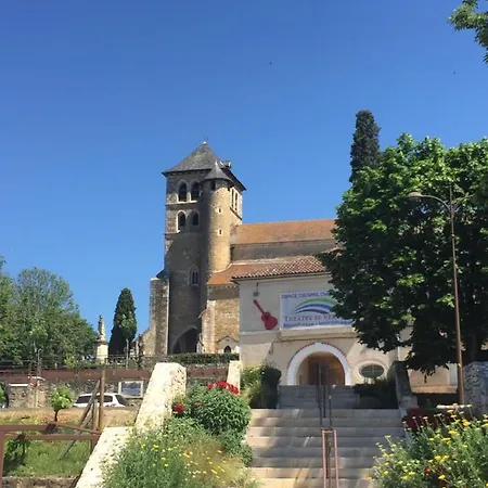Le Presbytère B&b&gite-sleeps 4-6 Puy-lʼÉvêque