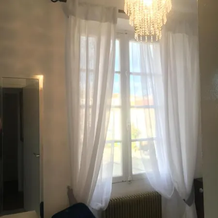 Le Presbytère B&b&gite-sleeps 4-6